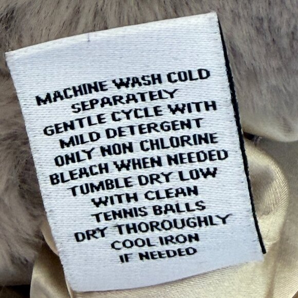 Evereve Serena faux fur vest grey large full zip high neck down *has flaw* - Picture 12 of 12